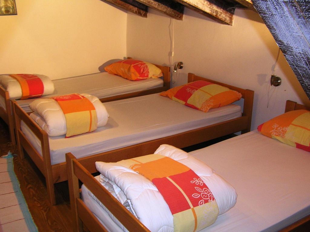 Pliskovica Youth Hostel Exterior foto